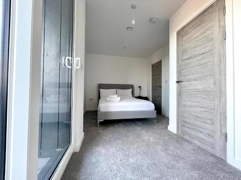 Bayard Plaza Penthouse Apartments Peterborough Exteriér fotografie