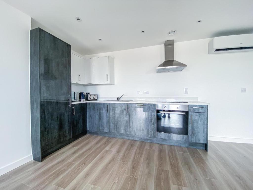 Bayard Plaza Penthouse Apartments Peterborough Exteriér fotografie