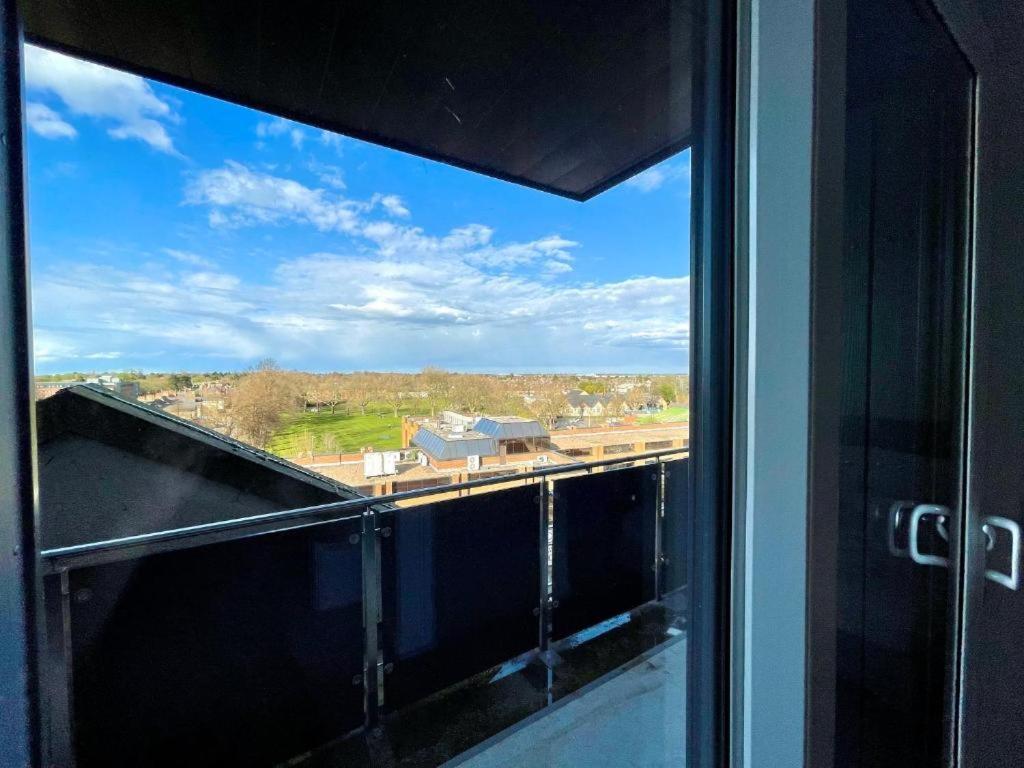 Bayard Plaza Penthouse Apartments Peterborough Exteriér fotografie