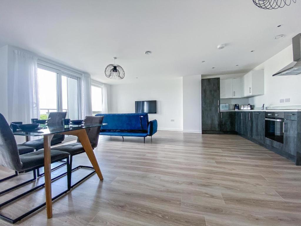 Bayard Plaza Penthouse Apartments Peterborough Exteriér fotografie